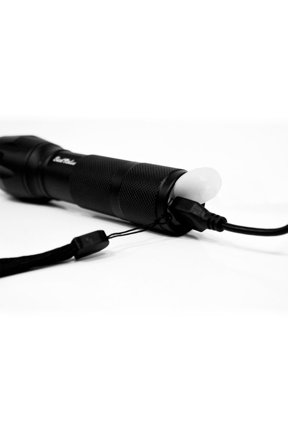 Linterna recargable led 5w. Negro