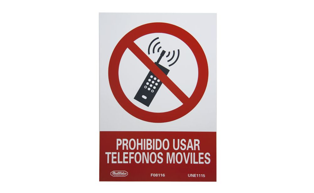 Letrero (prohibido usar telefonos moviles). Pvc rígido. 21 cmx 30cm
