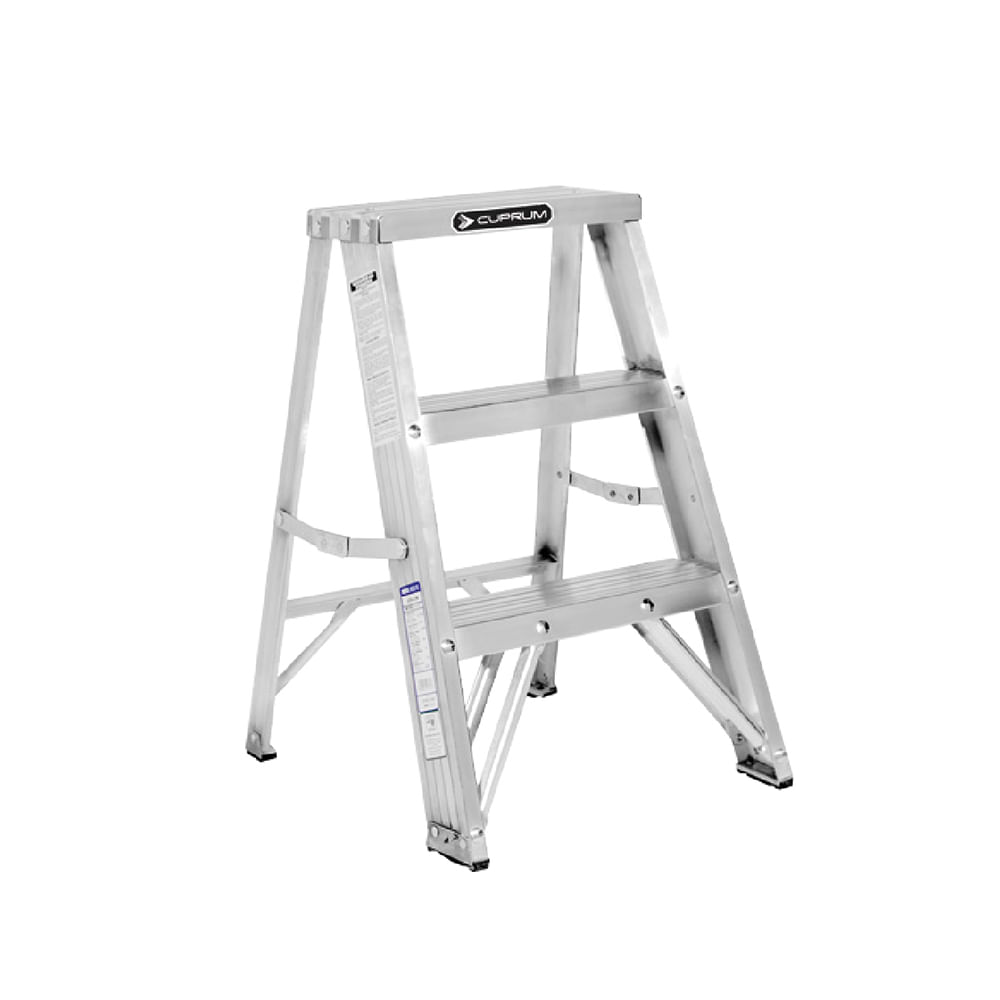 Escalera cuprum alum. Tijera (200lb) 2'. Aluminio. 2'